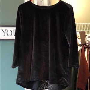 Velvet quarter sleeve sweater